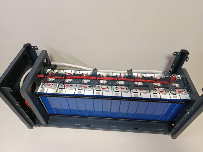 LiFePO4 48V (51,2v) 105Ah 5,3kwh акумулятор